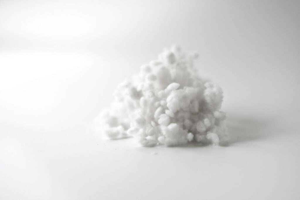 アルミナファイバーの基礎知識｜工業用断熱材としての特徴や使用用途をまとめて紹介